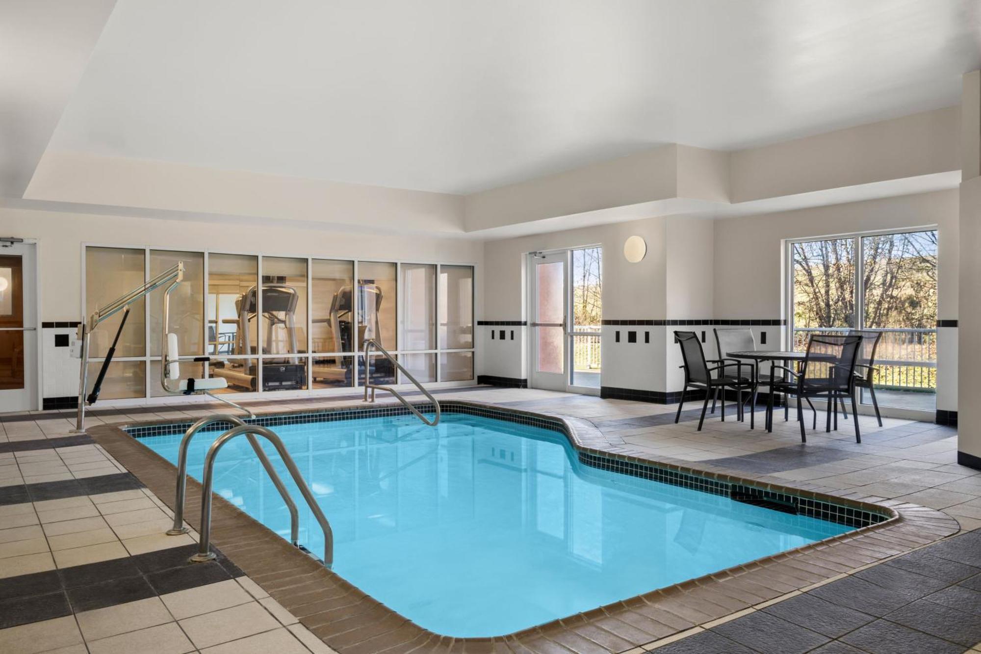 Fairfield Inn & Suites By Marriott Падука Екстериор снимка
